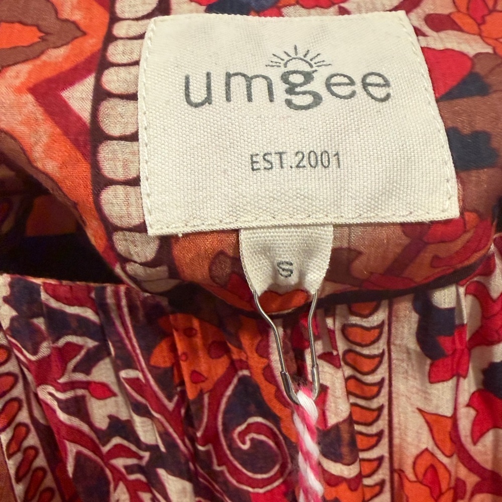 Umgee Rust Boho Paisley Puff Sleeve Oversized Blouse NWT Size S - Picture 7 of 8